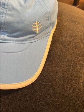 Coolibar Light Blue Sun Hat with White Trim